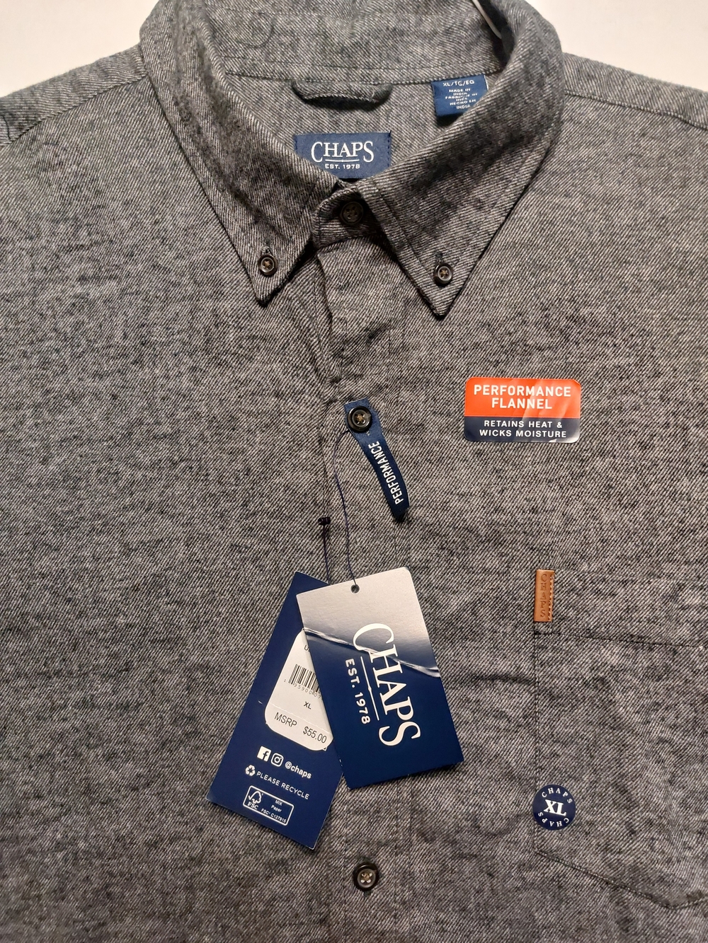 Chaps Men’s Gray Performance Flannel Button-Down Shirt